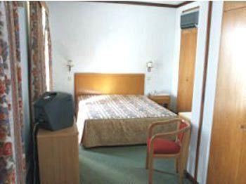 Dom Nuno Hotel 3*